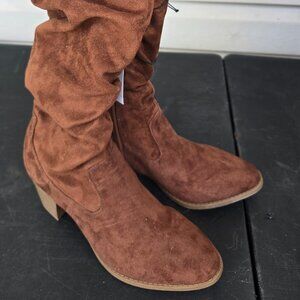 Time and Tru Women's Brown Block Heel Pull On Western Slouch Boots Size 6 7
